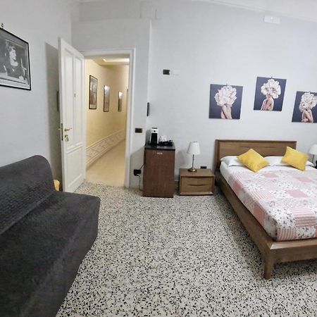 Vittoria Guest House Battipaglia Exterior photo