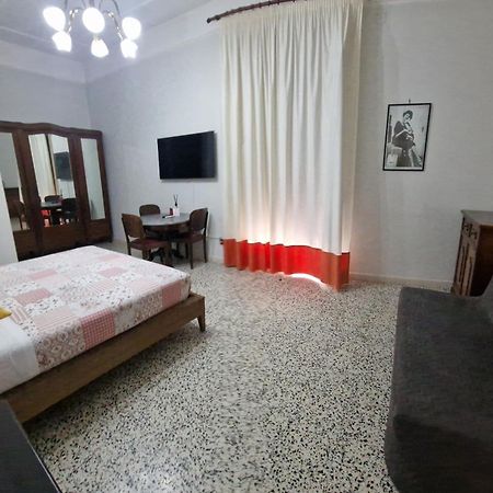 Vittoria Guest House Battipaglia Exterior photo